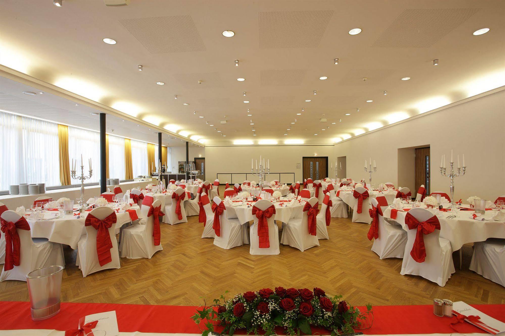Designhotel + Congresscentrum Wienecke Xi. ฮันโนเวอร์ ภายนอก รูปภาพ